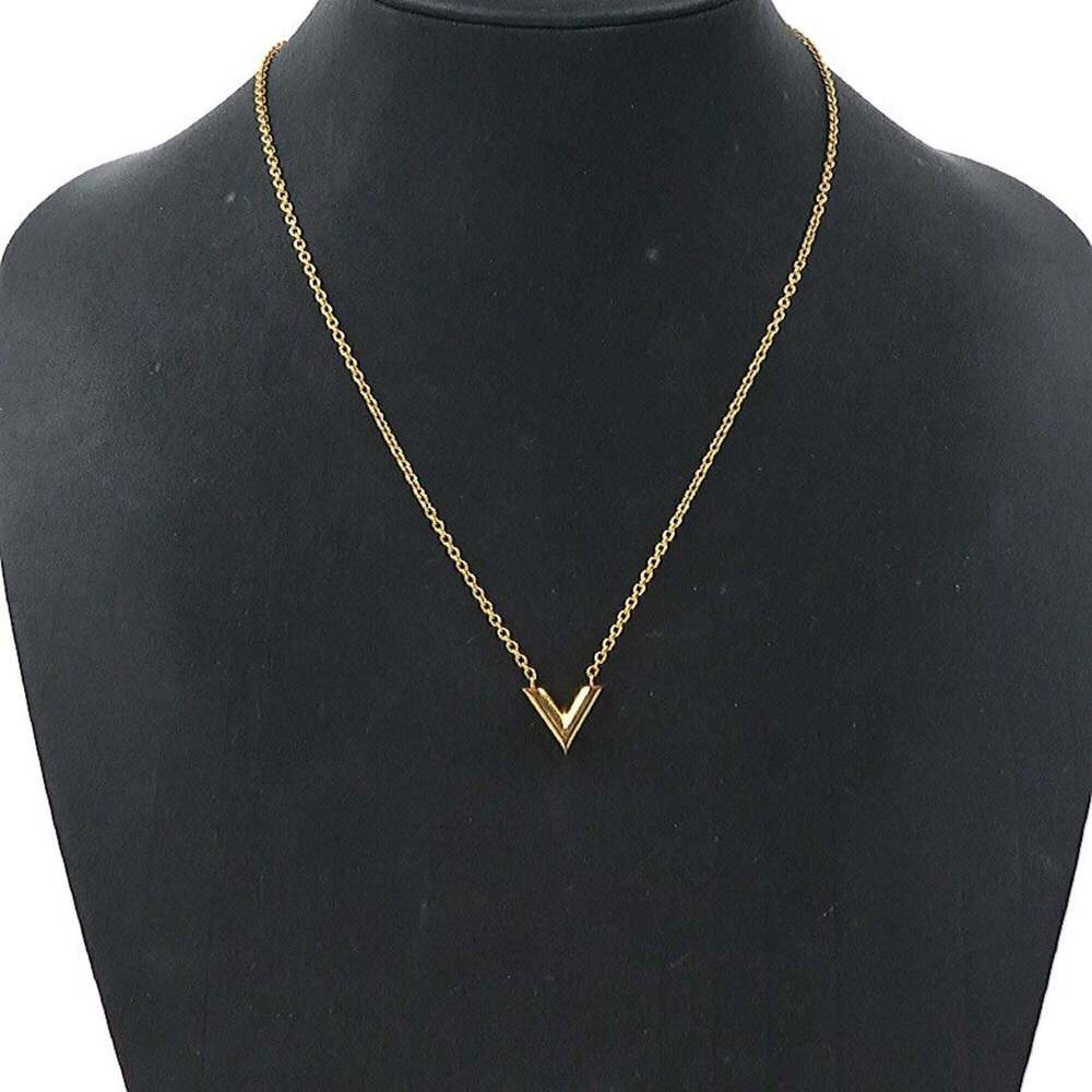 LOUIS VUITTON Gold Necklace - Picture 11 of 11